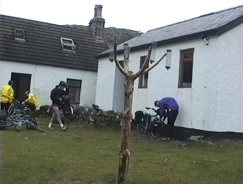 10 Aug 2000 · Scottish Highlands: Day 9 Achmelvich to Carbisdale Castle YH